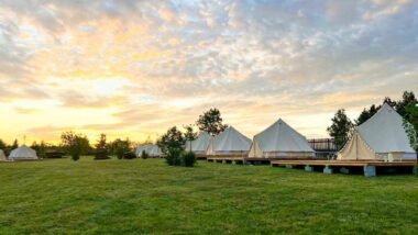 Glamping pospolu