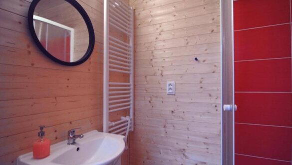 Jurty v Sadu, Český Brod